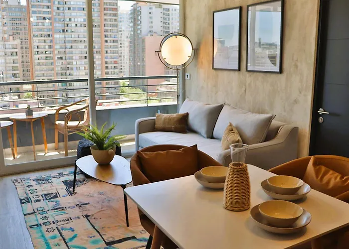 Hom I Depto Centrico 2D2B 3Pax Santiago